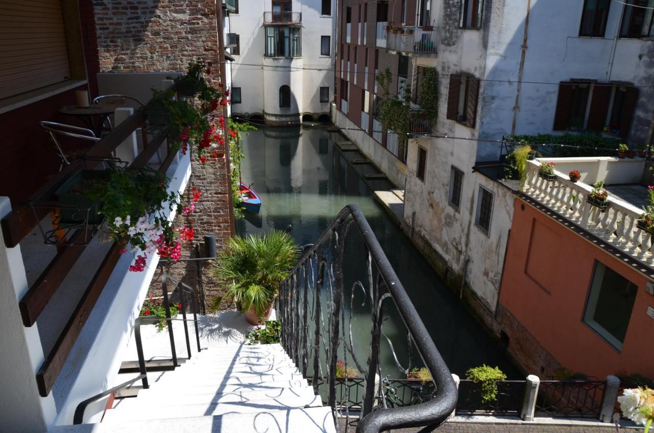 Trevisi27 Bed & Breakfast Treviso Bagian luar foto